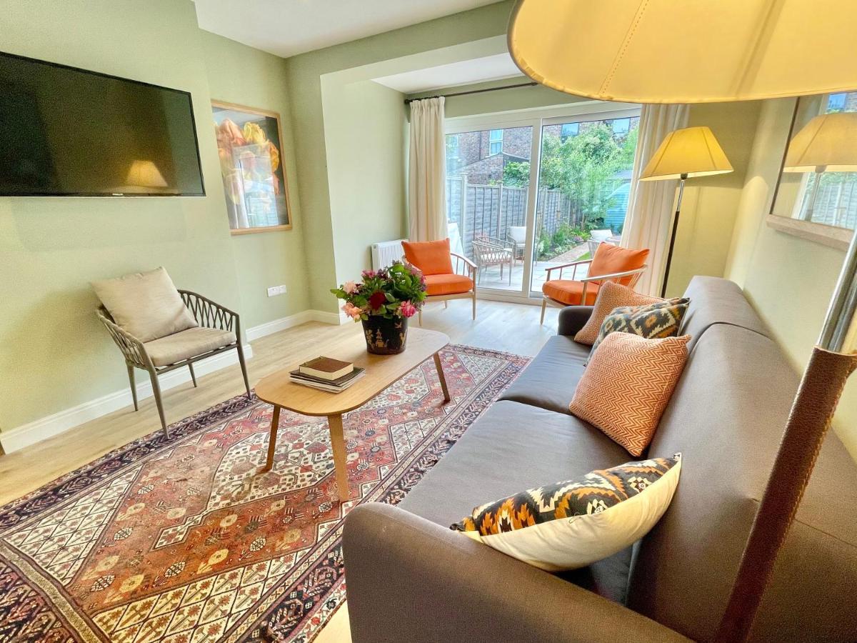 Central Townhouse With Free Off Road Parking And Garden يورك المظهر الخارجي الصورة