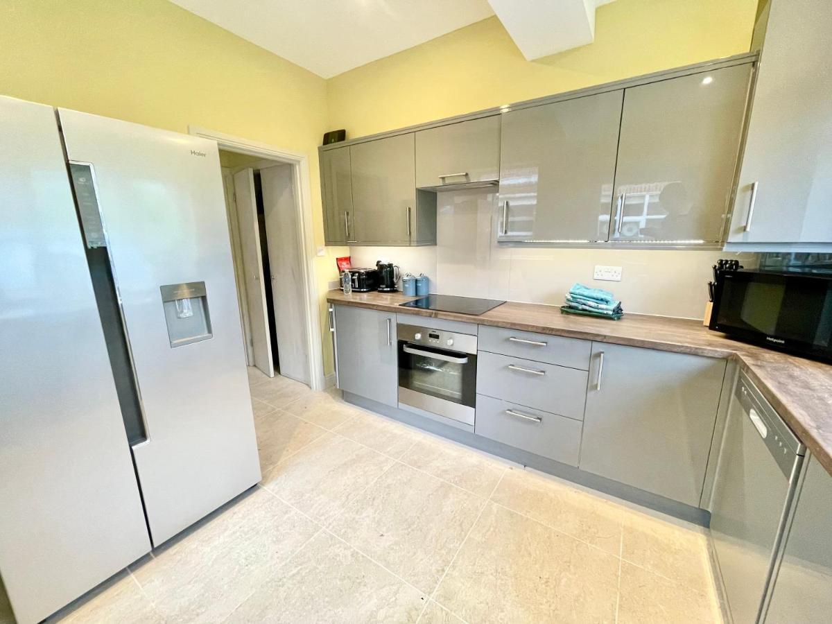 Central Townhouse With Free Off Road Parking And Garden يورك المظهر الخارجي الصورة